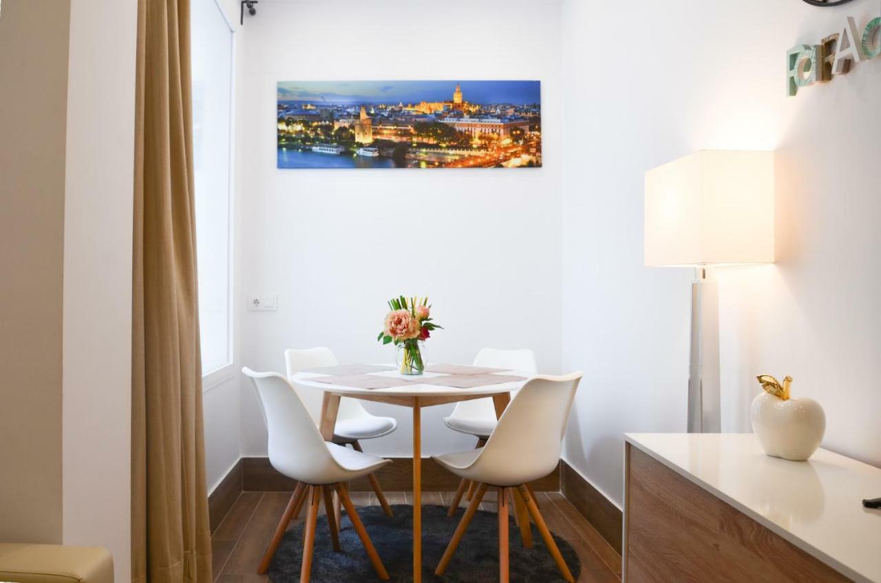 Apartamento San Jacinto III เซบีญา ภายนอก รูปภาพ